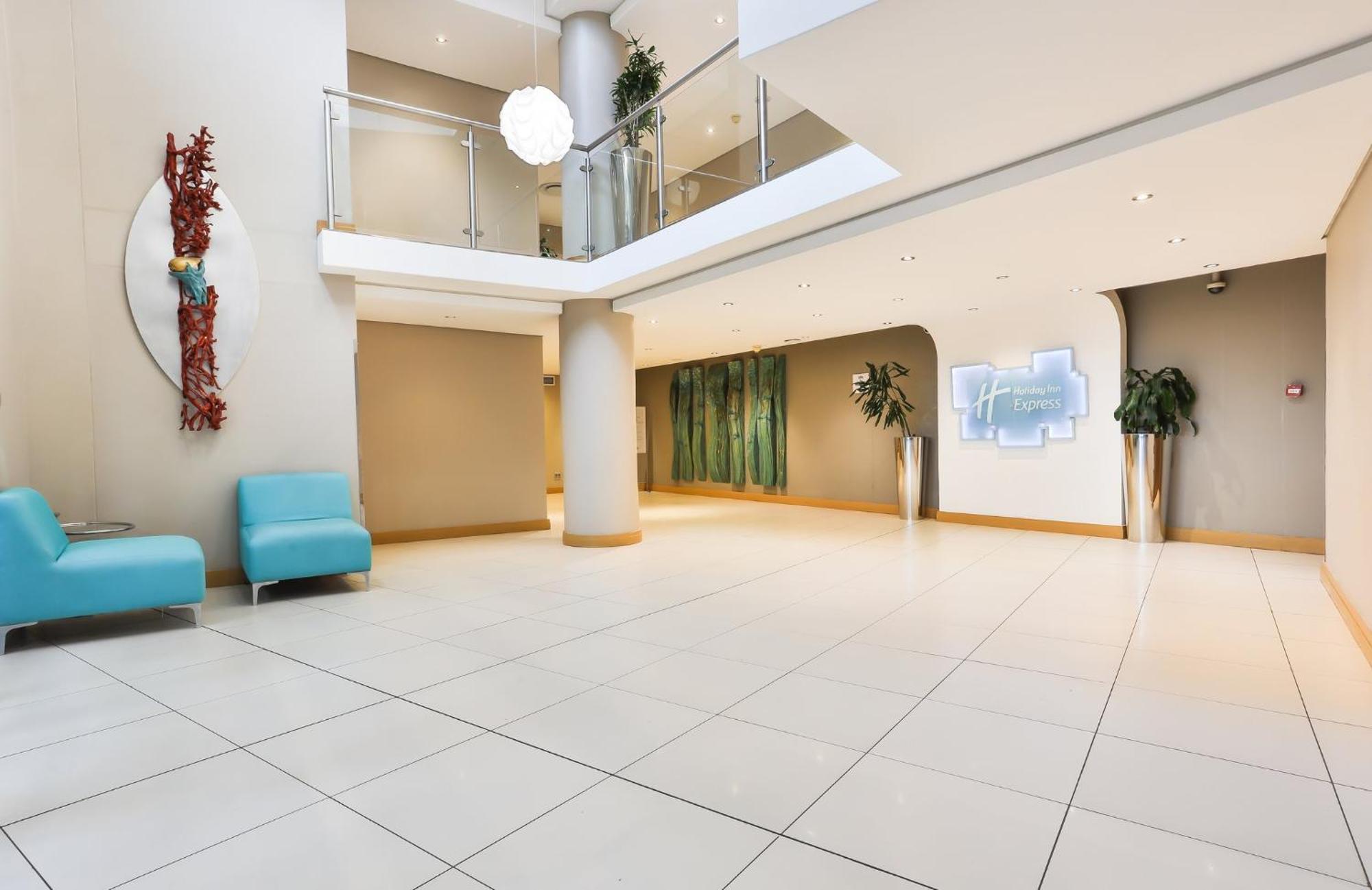 Holiday Inn Express Durban - Umhlanga By Ihg Exterior foto