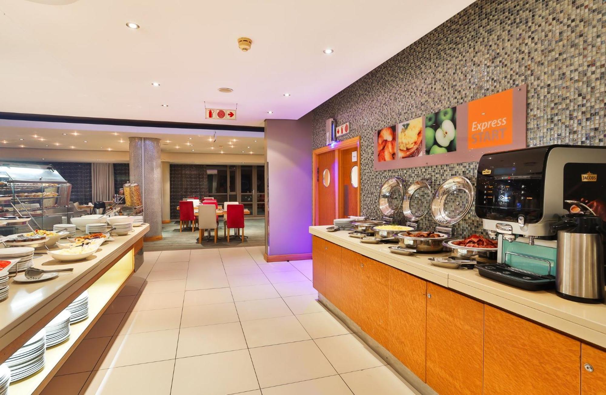Holiday Inn Express Durban - Umhlanga By Ihg Exterior foto